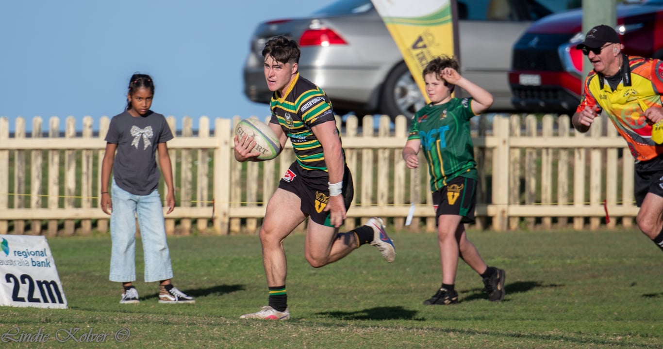 Round 14 First Grade v Redmen