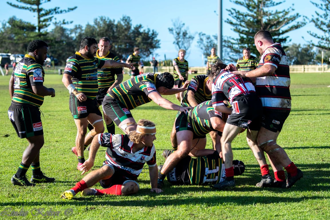 Reserves - Vikings vs Pirates (199 of 239).jpg