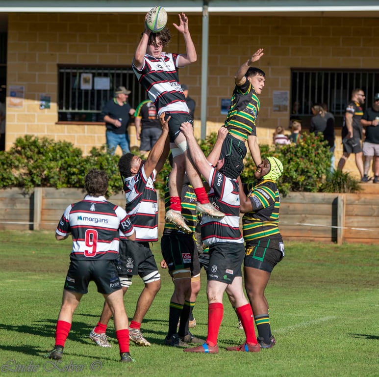 Reserves - Vikings vs Pirates (36 of 239).jpg