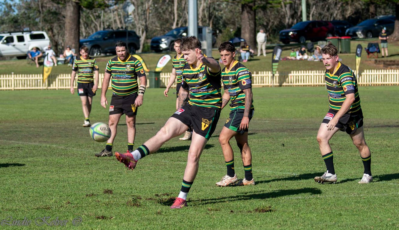 Reserves - Vikings vs Pirates (23 of 239).jpg