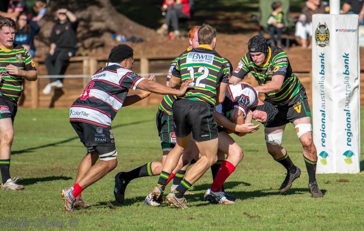 Reserves - Vikings vs Pirates (48 of 239).jpg