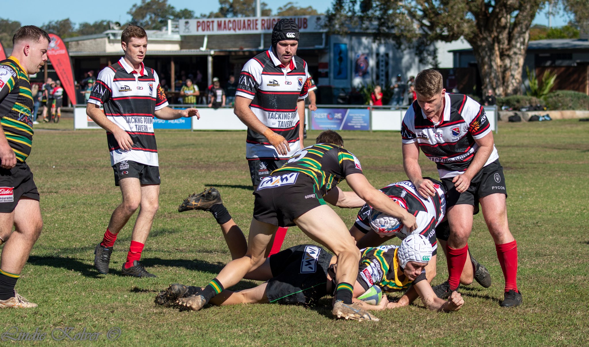 Reserves Vikings vs Pirates (48 of 576).jpg