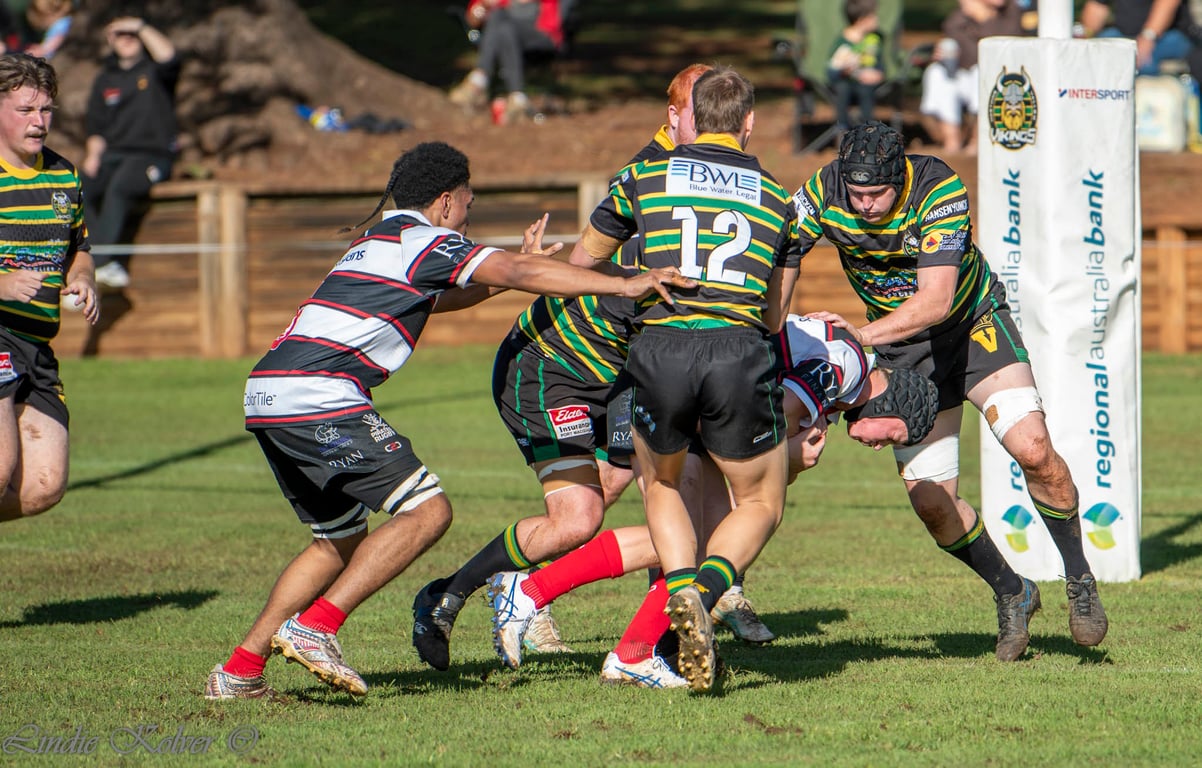 Reserves - Vikings vs Pirates (49 of 239).jpg