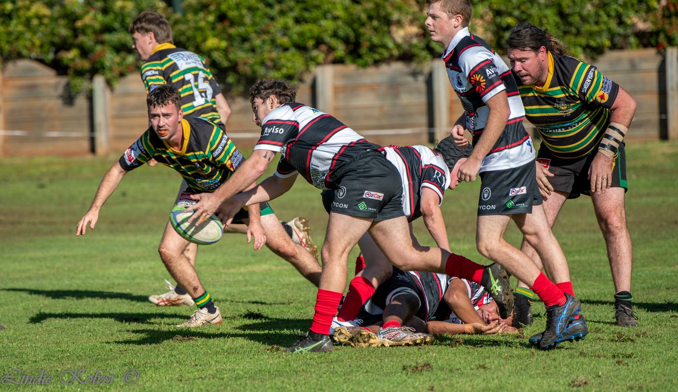 Reserves - Vikings vs Pirates (43 of 239).jpg